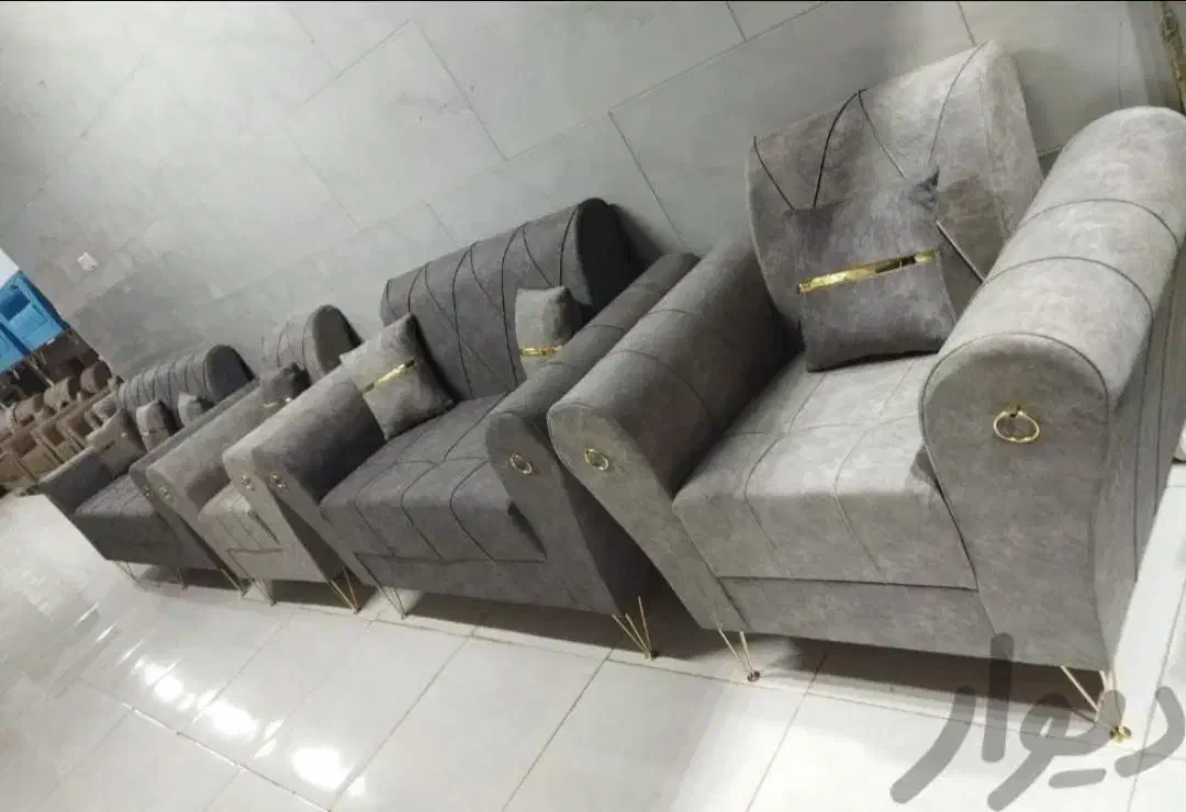 مبل راحتی ۷ نفره|مبلمان خانگی و میز عسلی|مشهد, مصلی (کارمندان اول)|دیوار