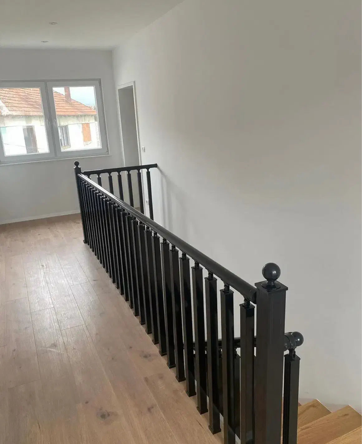 نرده‌کلاسیک،مدرن لوتوس|خدمات پیشه و مهارت|یزد, |دیوار