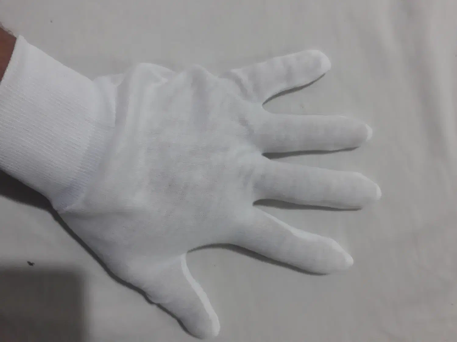 دستکش|لوازم خیاطی و بافتنی|لشت نشا, |دیوار