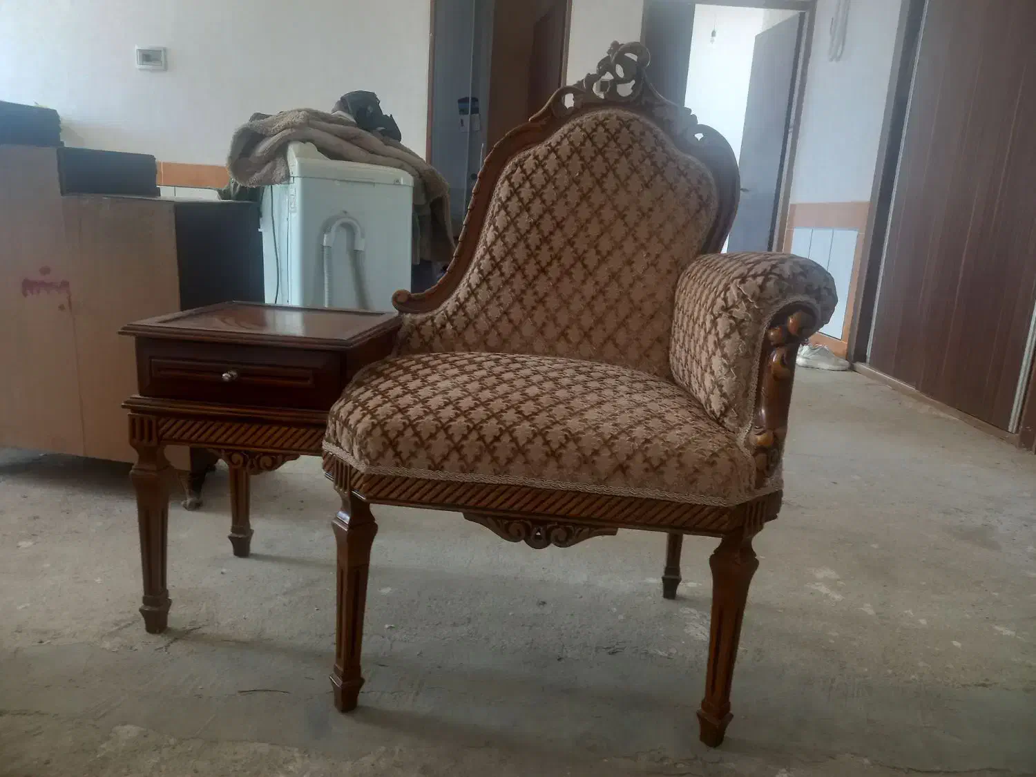 چند وسیله خونه|میز تلفن|گلپایگان, |دیوار