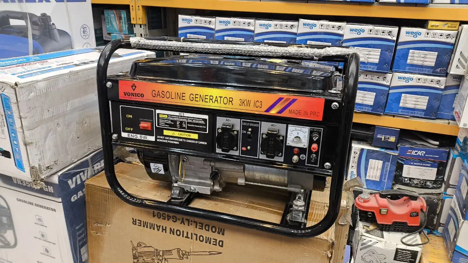 موتور برق ونیکو 3کیلو وات مس در حد نو 10 ساعت کار|ماشینآلات صنعتی|مشهد, نکاح|دیوار