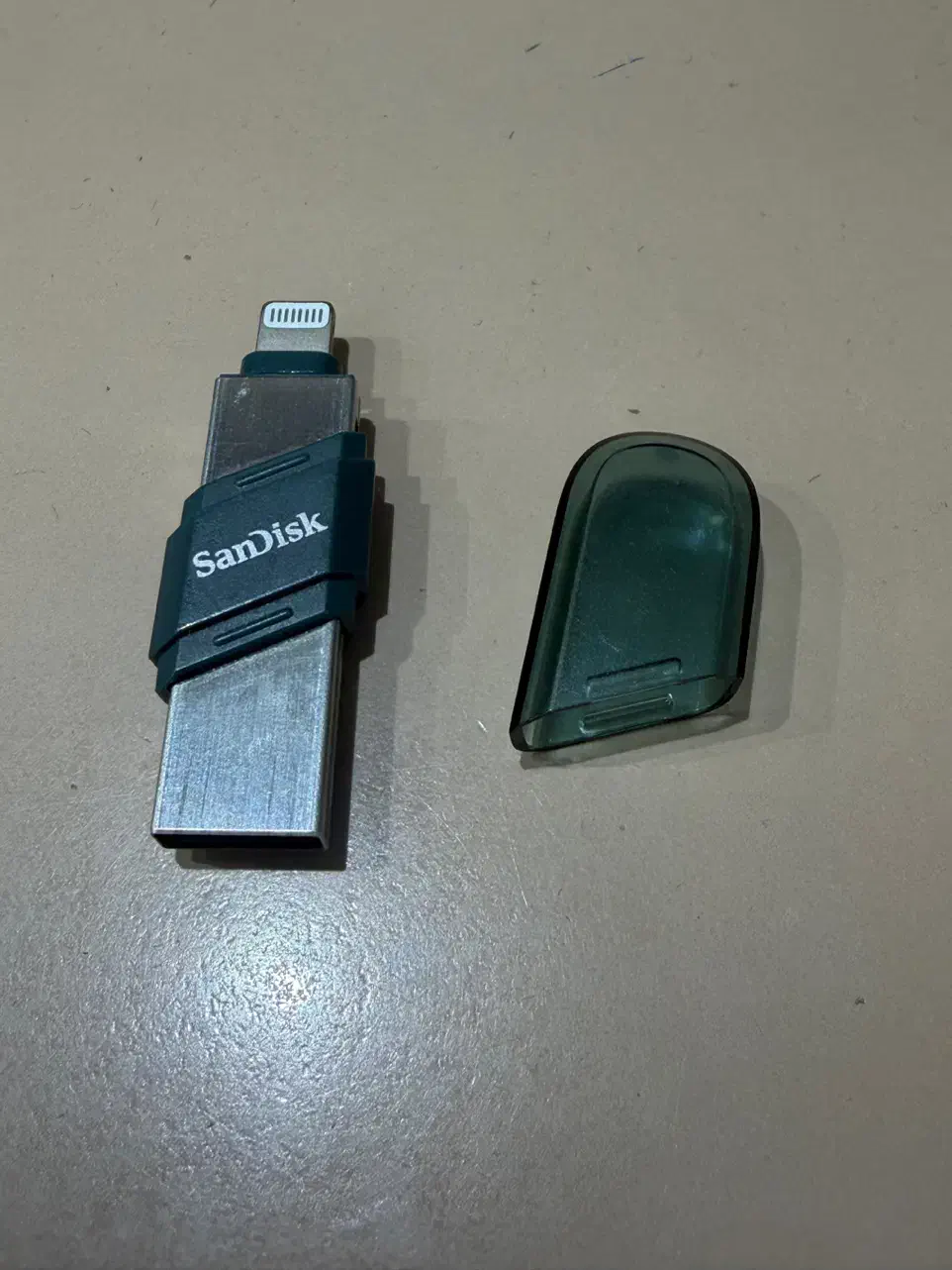 فلش مموری|لوازم جانبی موبایل و تبلت|تهران, میرداماد|دیوار