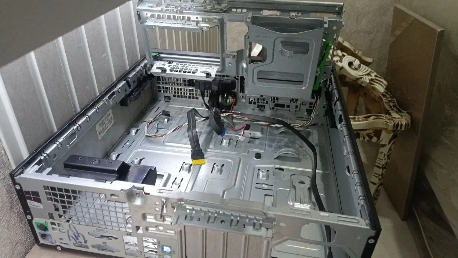 قاب کیس مینی|قطعات و لوازم جانبی رایانه|رباط‌کریم, الارد|دیوار