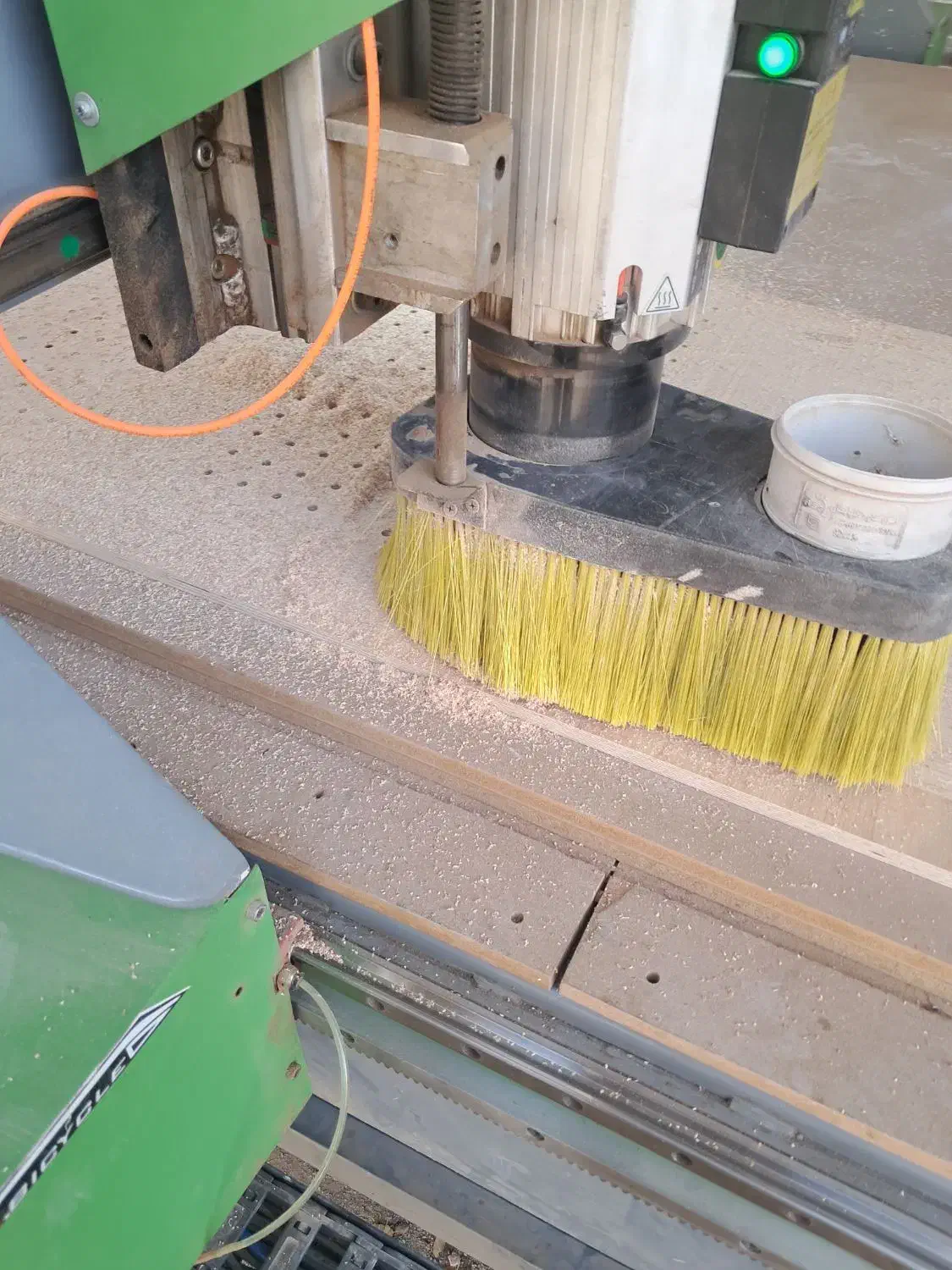 کارگر دستگاه cnc|استخدام صنعتی، فنی، مهندسی|یزد, |دیوار