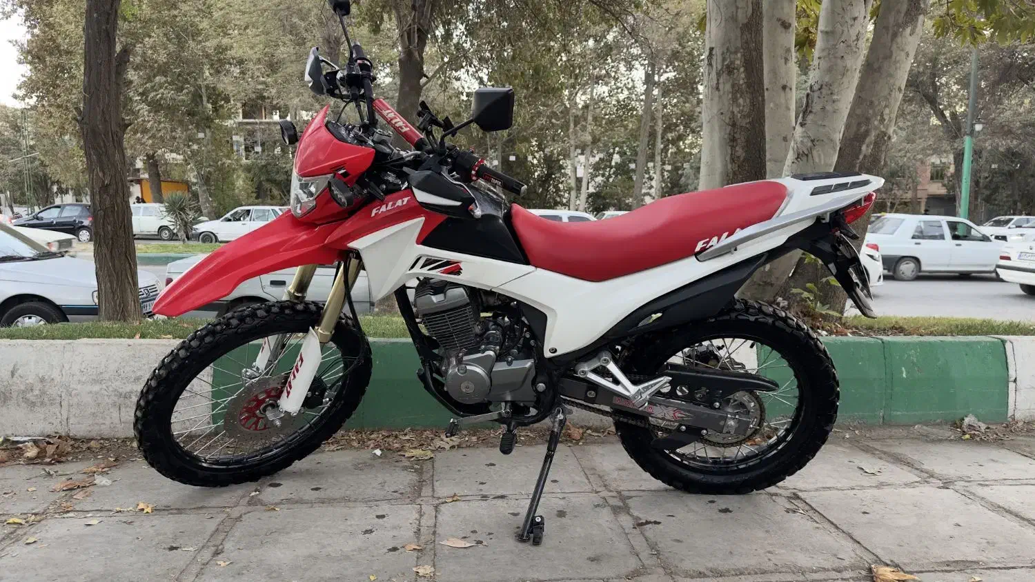 فروش موتور تریل فلات 200 مدل 1401|موتورسیکلت|مریوان, |دیوار