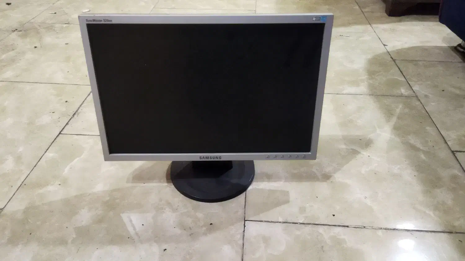 مانیتور 19 اینچ سامسونگ|قطعات و لوازم جانبی رایانه|تبریز, |دیوار