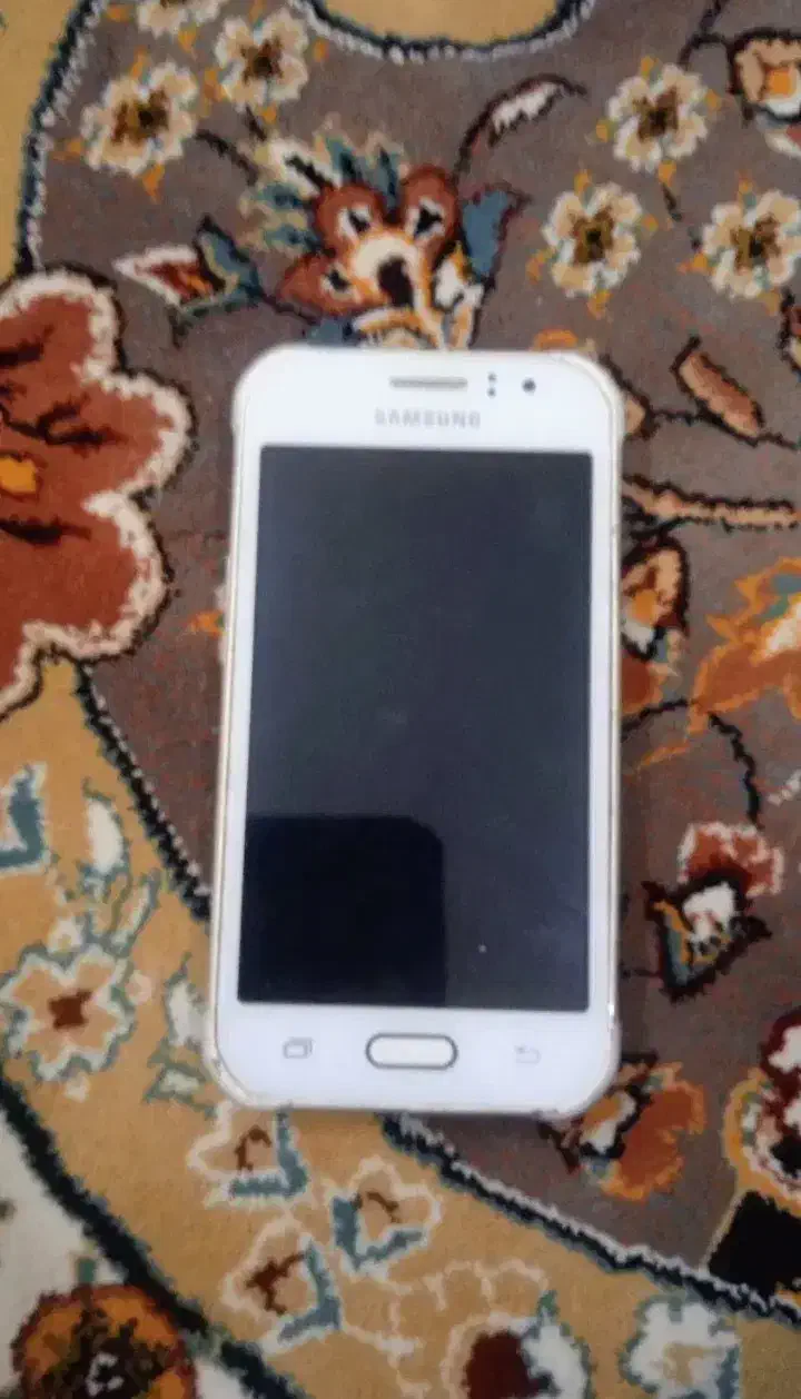 j1 Ace 4G|موبایل|مشهد, رسالت|دیوار