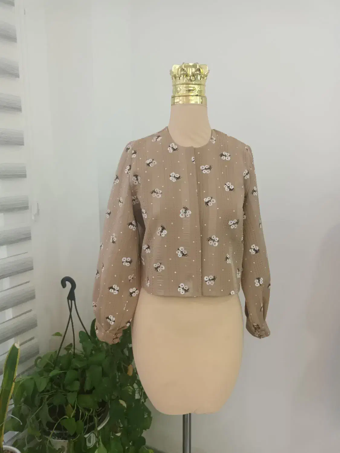 دوخت مزونی لباس بانوان|لباس|قم, حاج زینل|دیوار