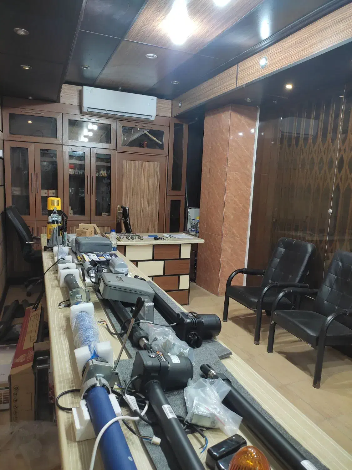 استخدام فروشنده خانم بندرکنگ بندرلنگه کنگ لنگه|استخدام خدمات فروشگاه و رستوران|بندرلنگه, |دیوار