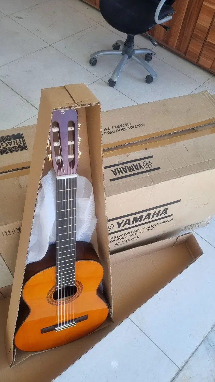 گیتار C70 اصلی سفارش امریکا|گیتار، بیس، امپلیفایر|مبارکه, |دیوار