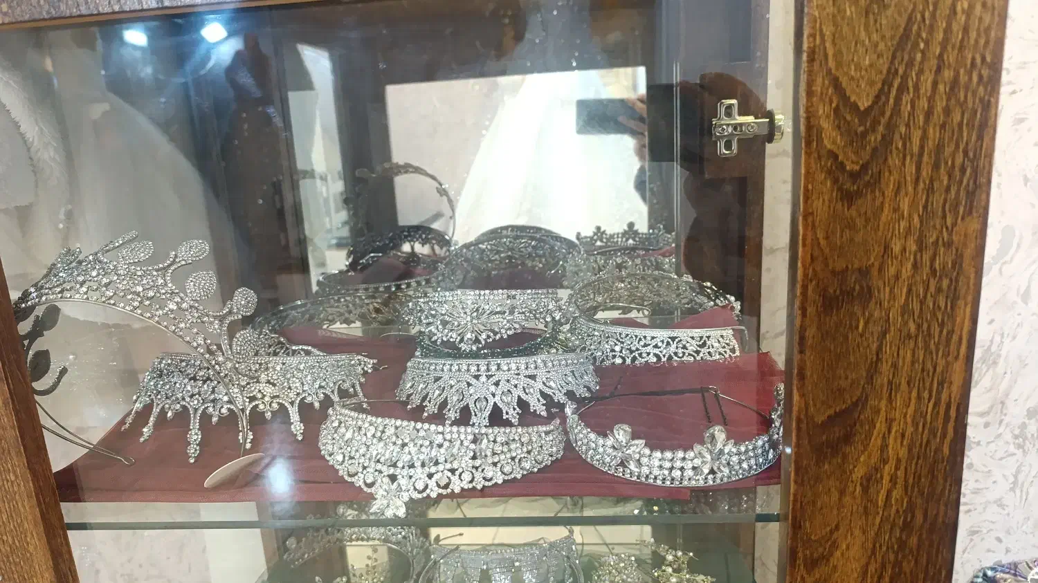 فروش و اجاره لباس عروس مزون گلین|لباس|یزد, |دیوار