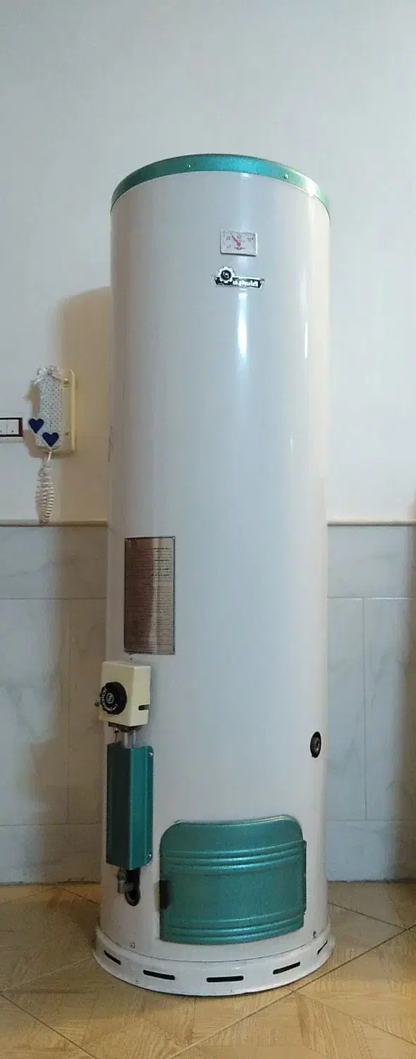 آبگرمکن ۱۸۵ لیتری ایران شرق|آبگرمکن، پکیج، شوفاژ|نیشابور, کوی یغما|دیوار