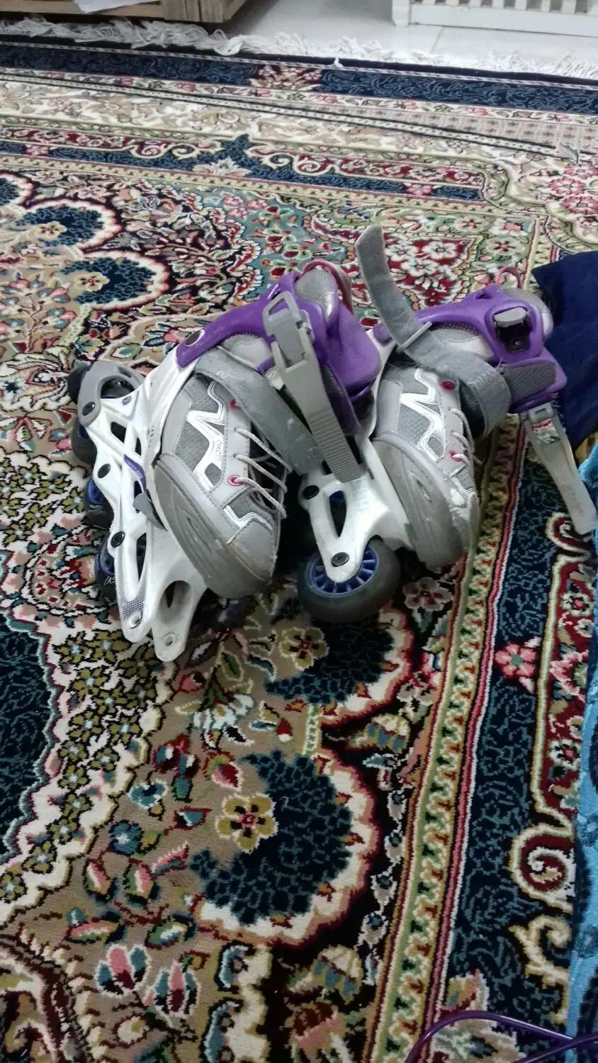 کفش اسکیت دخترانه|دوچرخه، اسکیت، اسکوتر|مشهد, ابوذر|دیوار