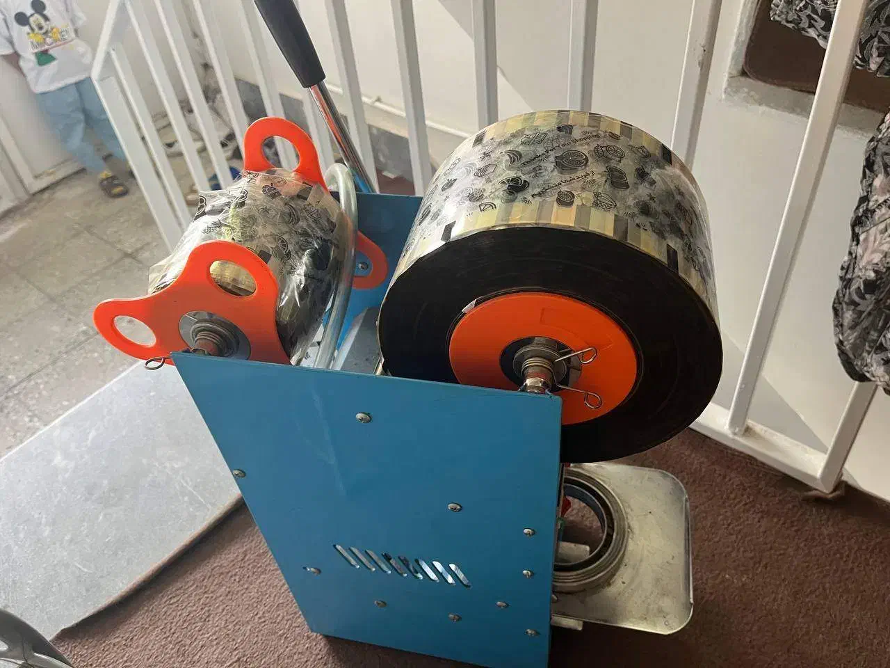 دستگاه پرس لیوان نیمه اتوماتیک سیل|کافیشاپ و رستوران|ساوه, |دیوار