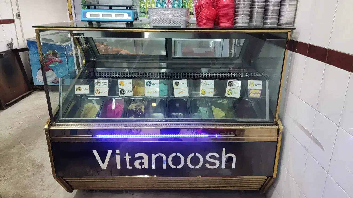 تاپینگ بستنی 16 لگنه فدک صنعت|کافی‌شاپ و رستوران|آمل, |دیوار