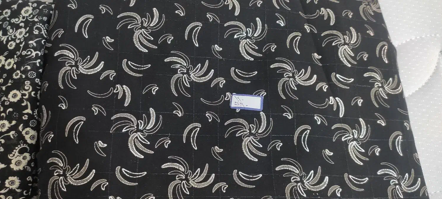 قواره  پارچه چادر خارجی و قدیمی|لباس|کرمانشاه, |دیوار