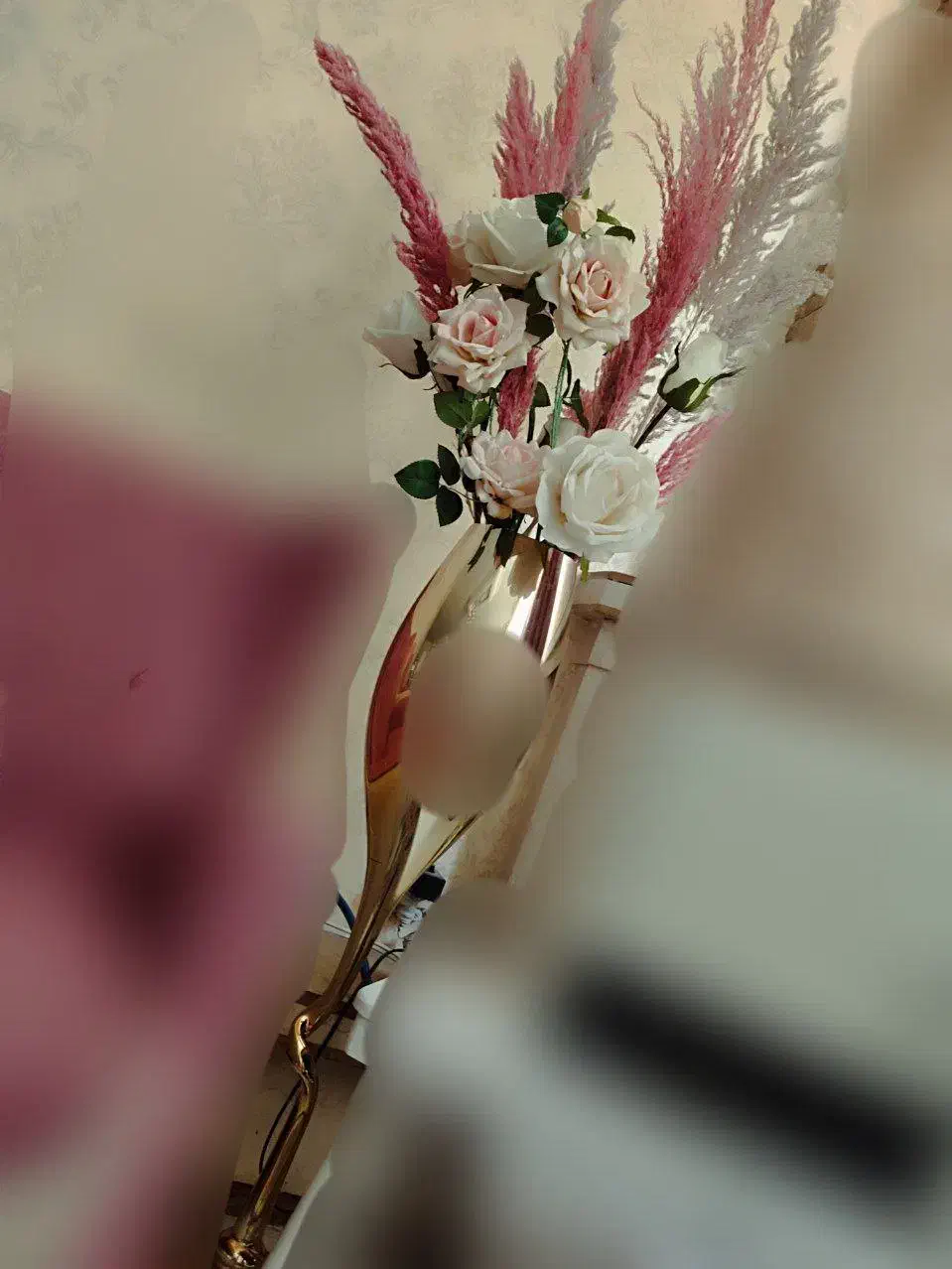 گلدان شیک با گل|گل مصنوعی|مشهد, شفا|دیوار