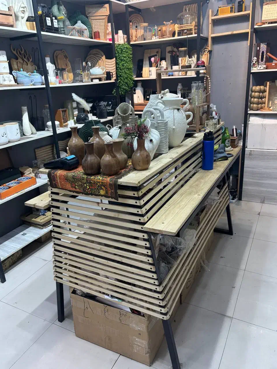 میز جزیره|بوفه، ویترین، کنسول|نقده, |دیوار