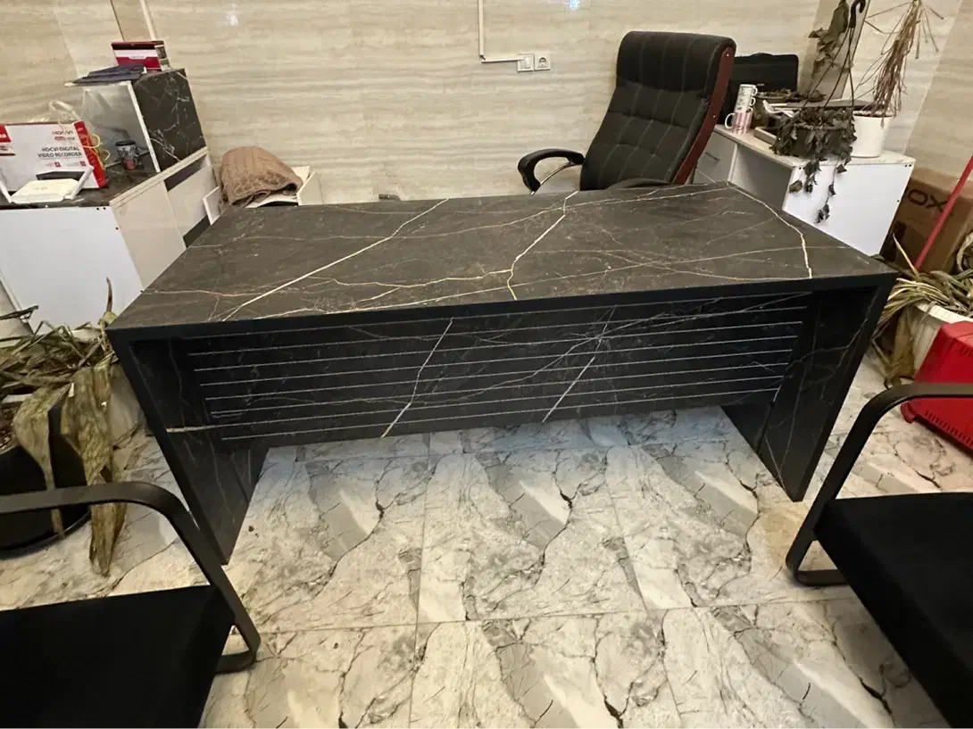 میز مدیریت|مبلمان اداری|هشتگرد, شهرک بوستان|دیوار