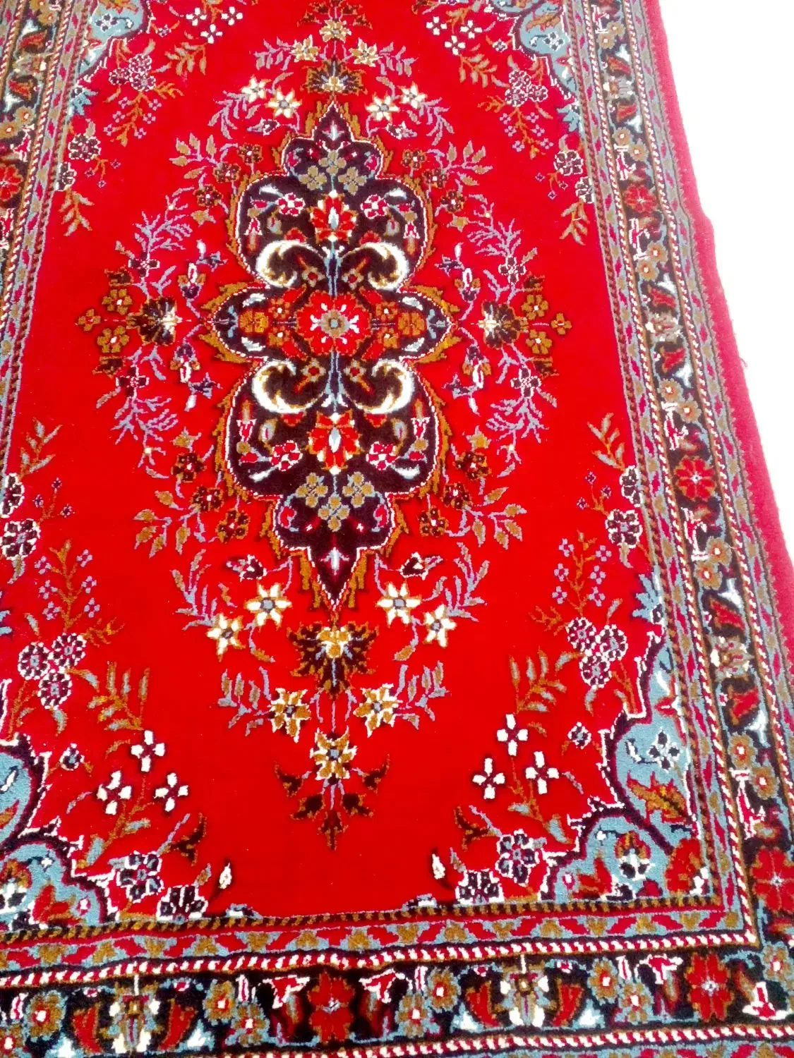 کنارفرش درحدنو|فرش|یزد, |دیوار