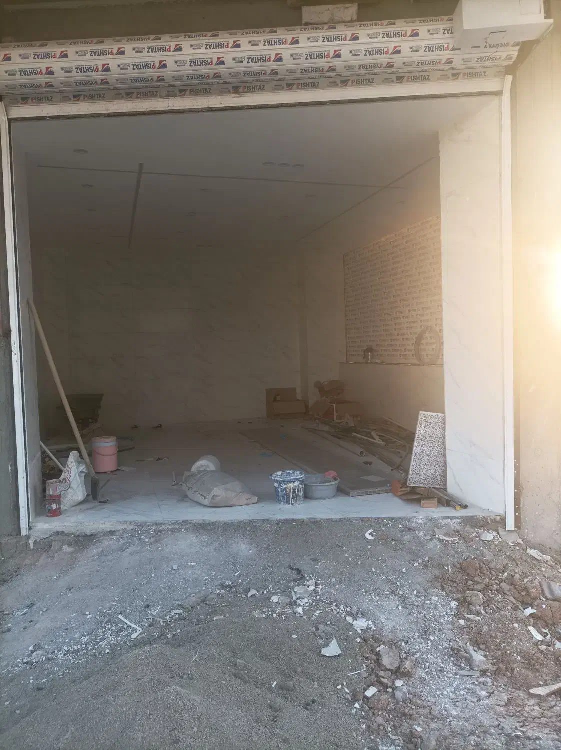 مغازه|اجارهٔ مغازه و غرفه|سقز, |دیوار