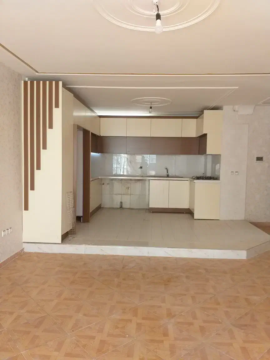 اجاره آپارتمان ۱۰۰متری خیابان مسجد جامع|اجارهٔ آپارتمان|ورامین, ورامین|دیوار