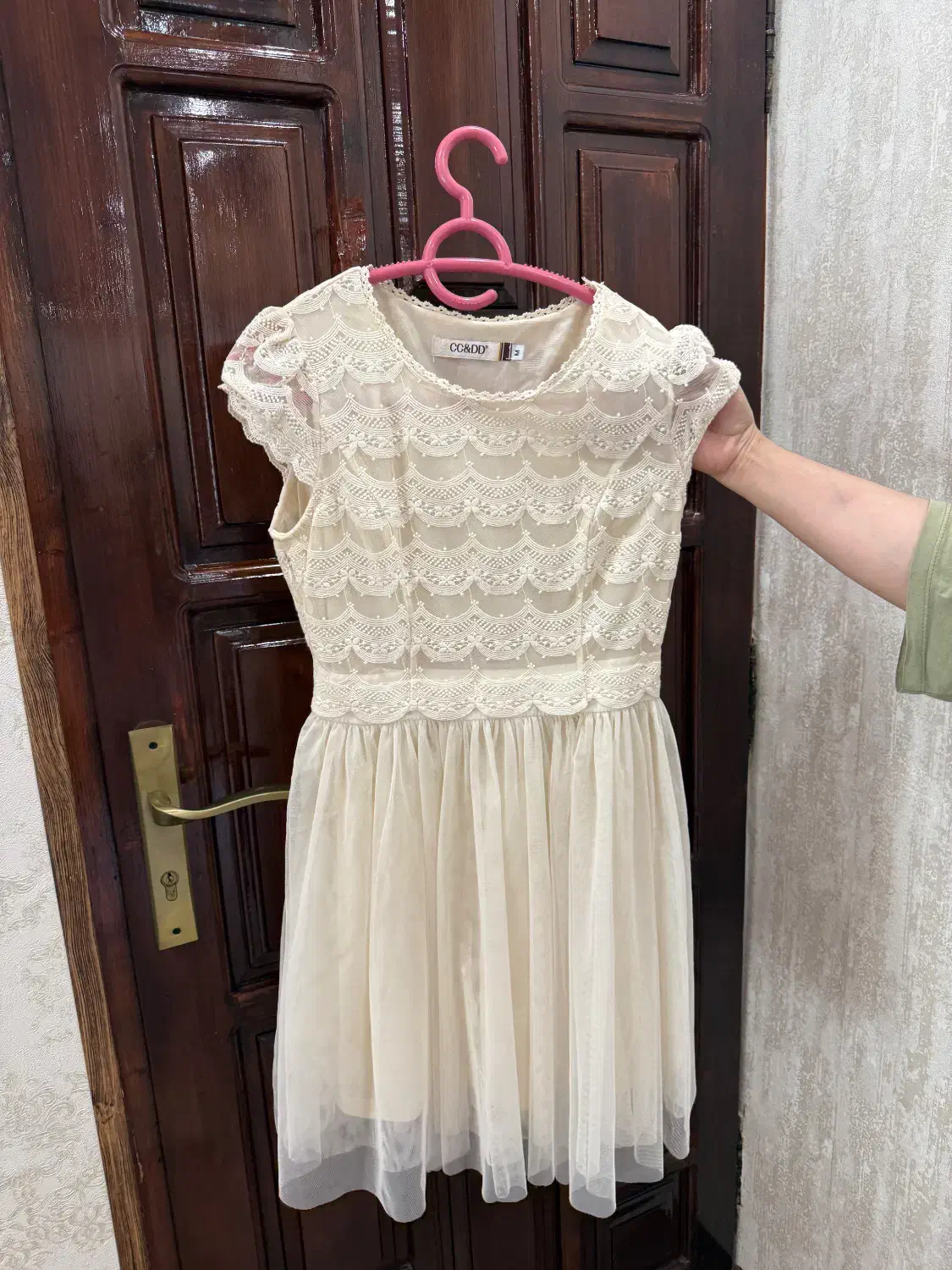 پیراهن کوتاه|لباس|علی‌آباد کتول, |دیوار