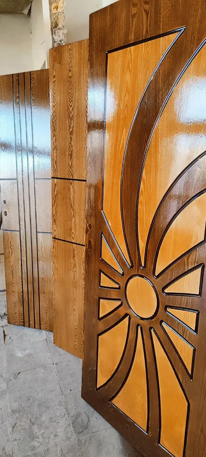 رنگکاری درب چوبی نقد و اقساط|خدمات پیشه و مهارت|فلاورجان, |دیوار