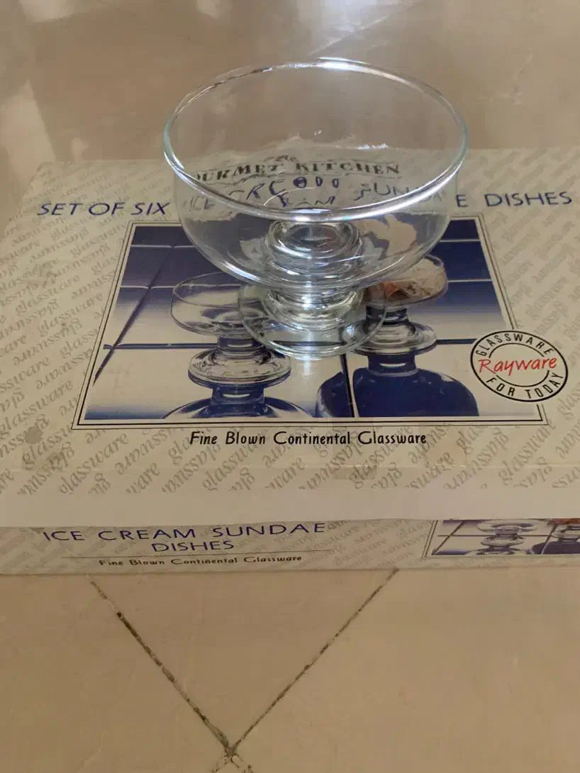 بستنی خوری -|ظروف سرو و پذیرایی|تهران, زعفرانیه|دیوار