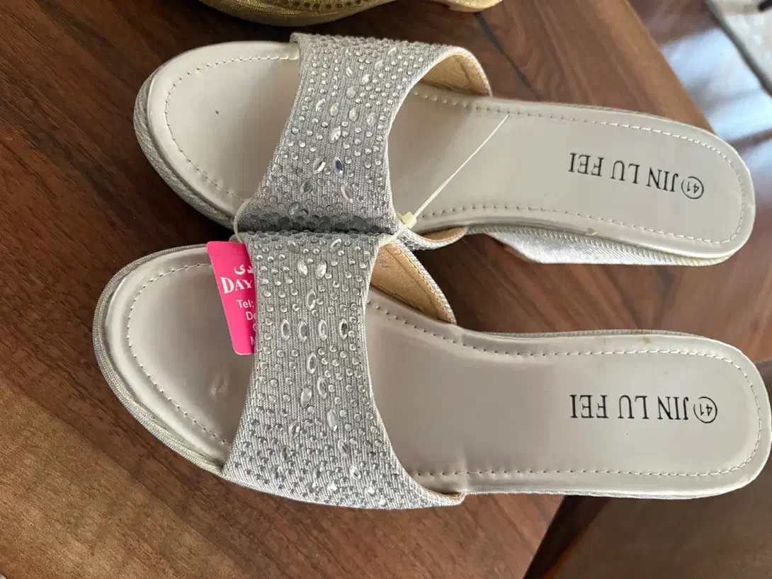 صندل رو فرشی|کیف، کفش، کمربند|پردیس, فاز ۱|دیوار