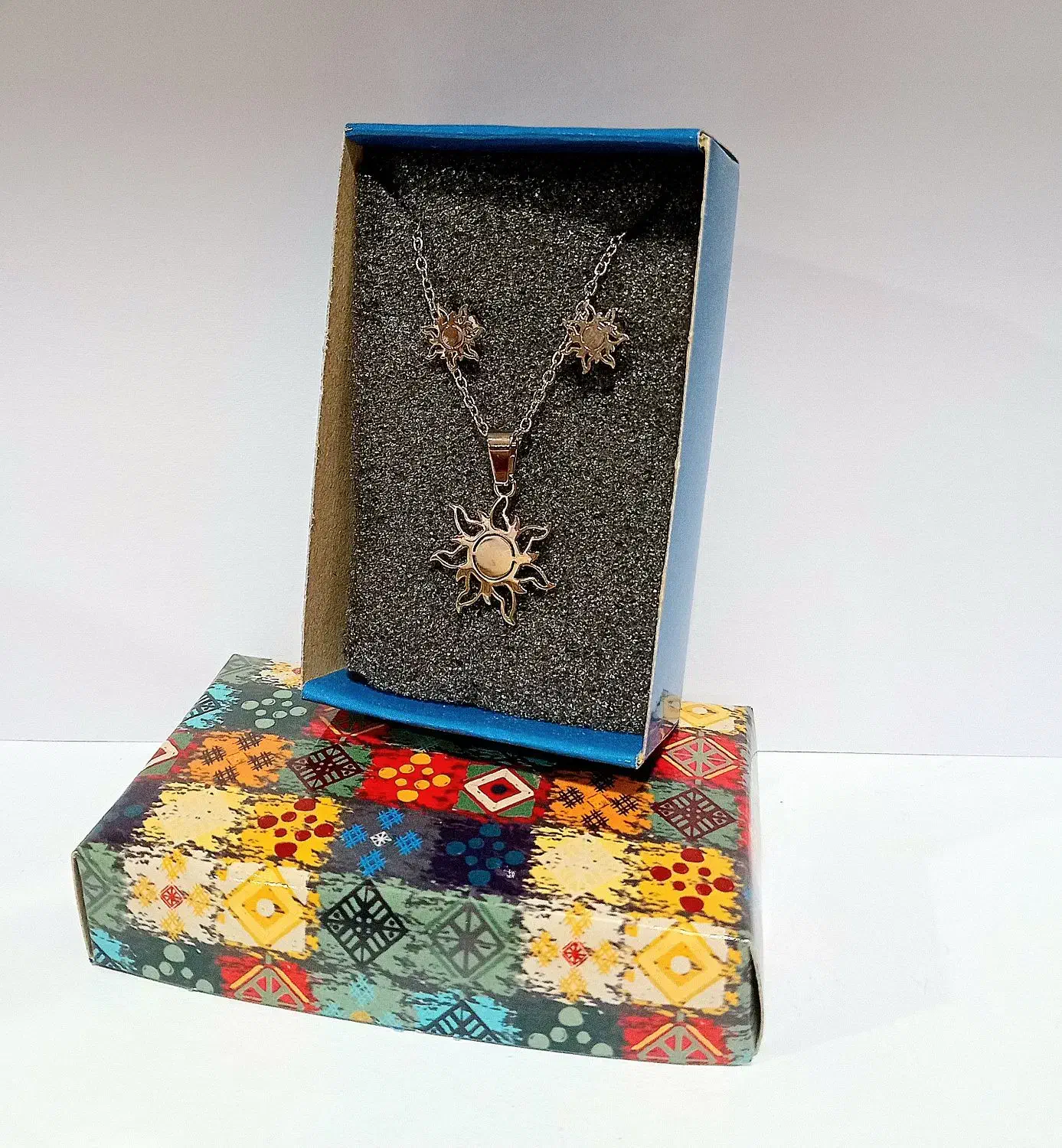 نیم ست های دلبرونه|بدلیجات|کاشان, بازار کاشان|دیوار