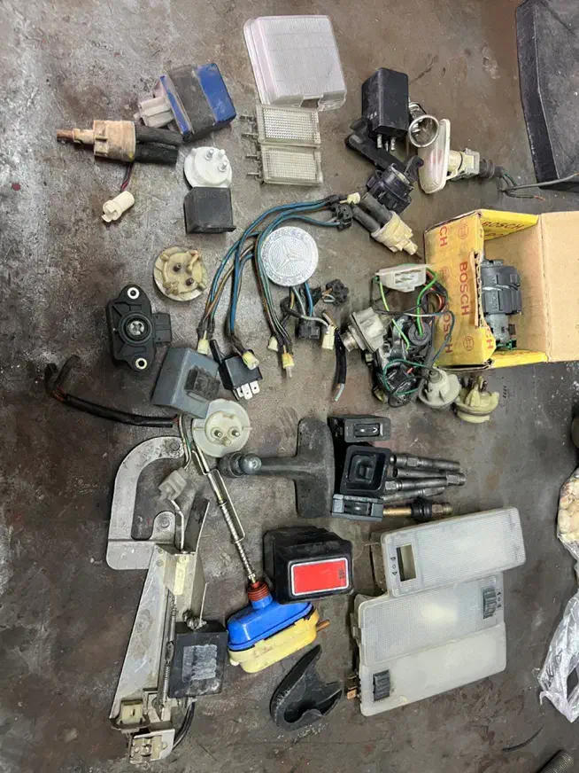 لوازم بنز ۲۳۰ دانشجویی|قطعات یدکی و لوازم جانبی|پرند, فاز ۳|دیوار