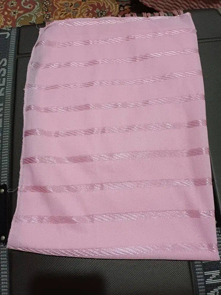 حراج شال روسری تیشرت مناسب یلدا وروز مادر|حراج|دزفول, |دیوار