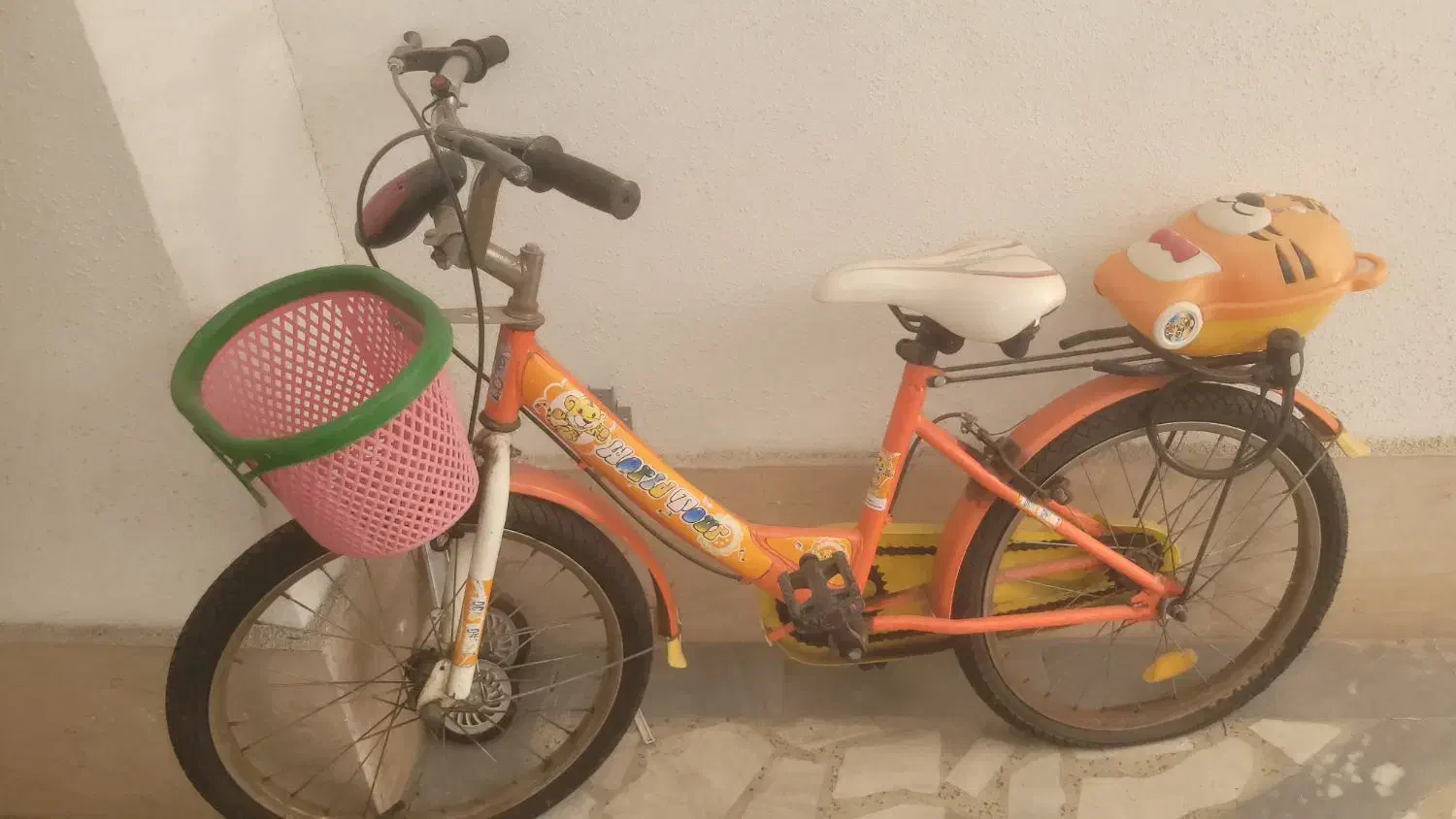 دوچرخه|دوچرخه، اسکیت، اسکوتر|رشت, رشتیان|دیوار