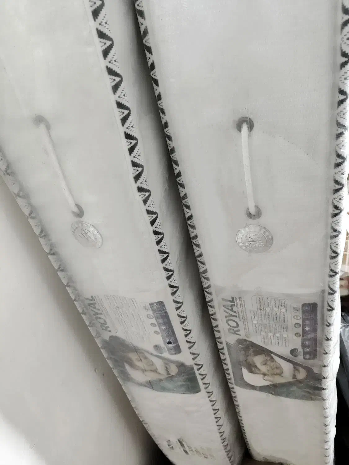 تشک رویال دو نفره برای تخت خواب آک بدلیل جابجایی|تشک تختخواب|باوی, |دیوار