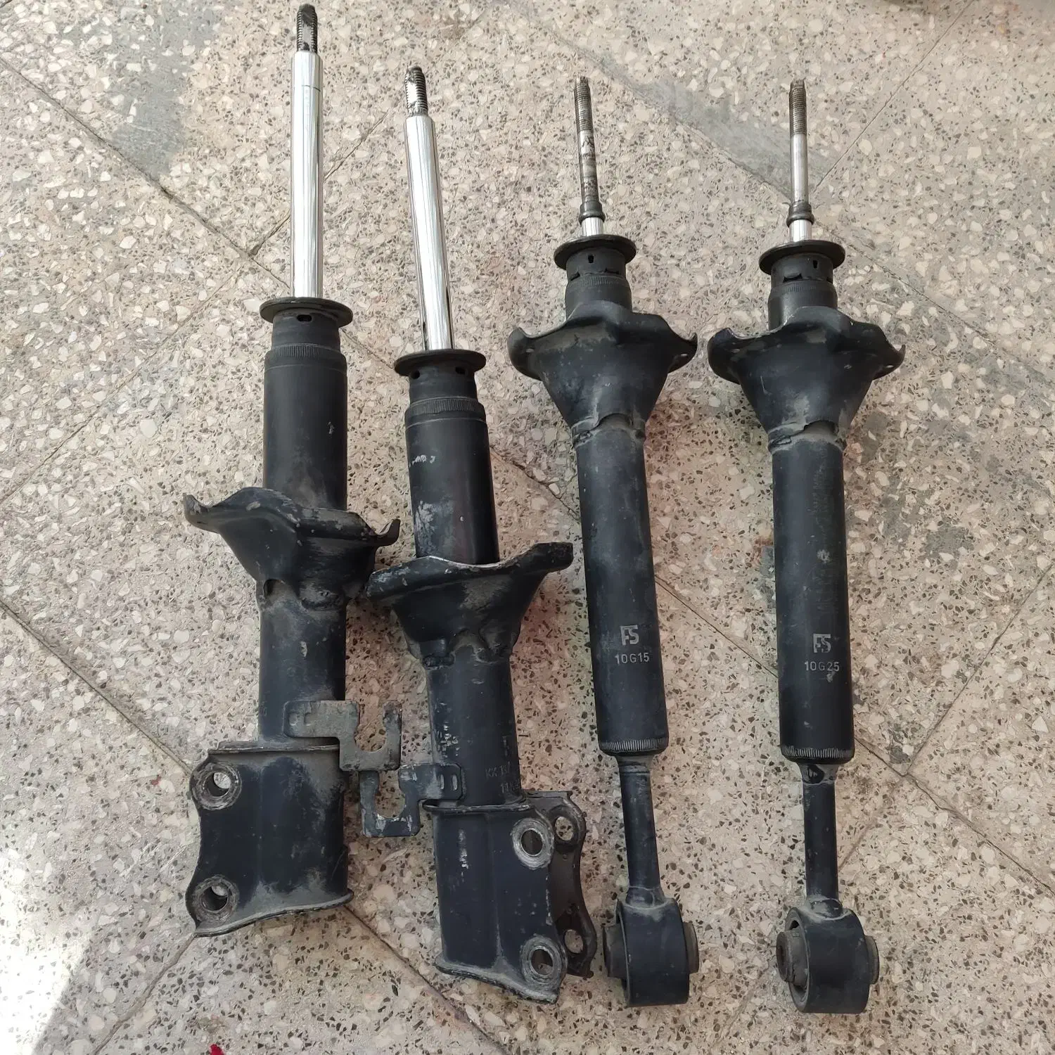 کمک فنر پراید|قطعات یدکی و لوازم جانبی|شیراز, اصلاحنژاد|دیوار