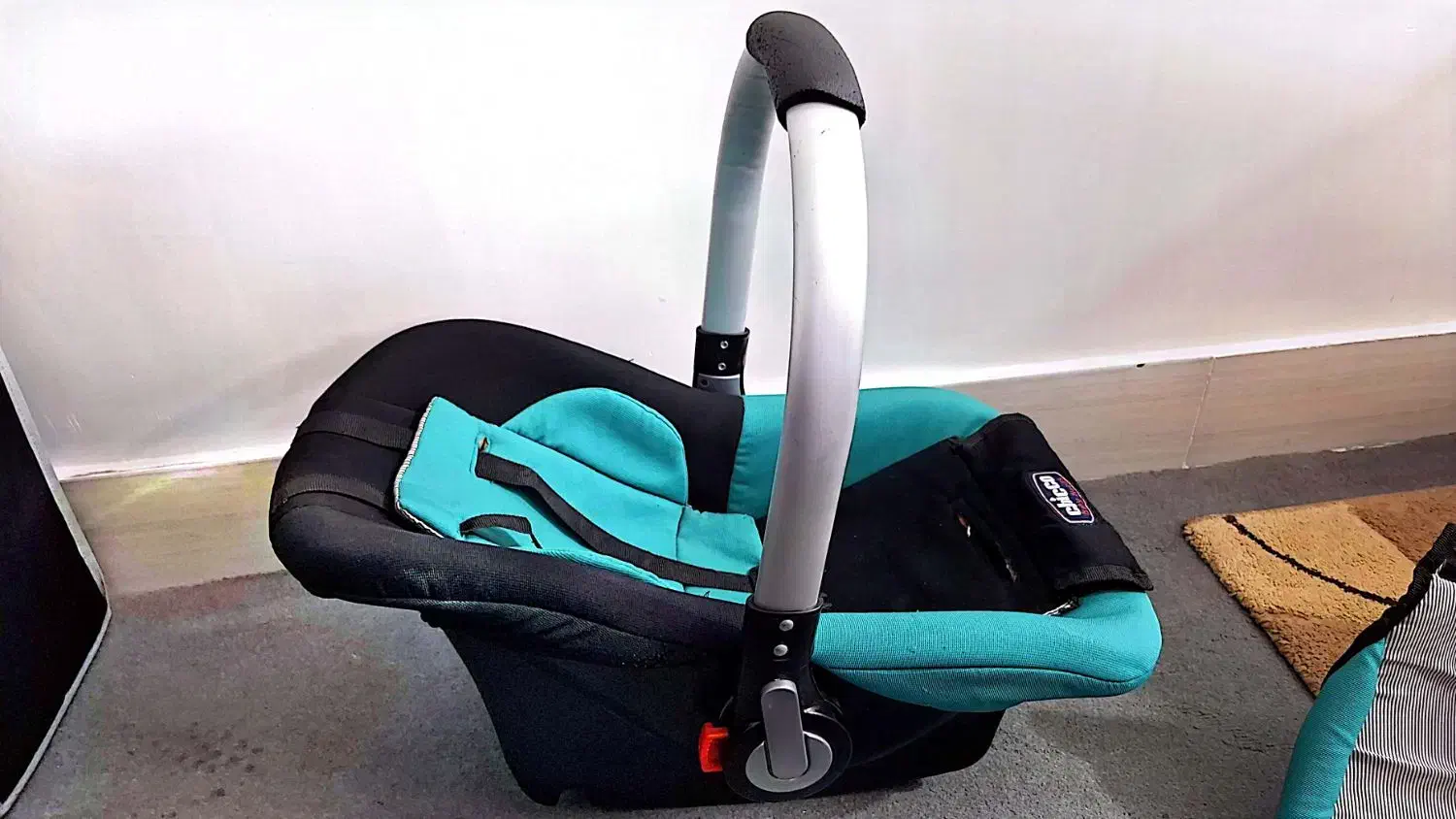 روروک دلیجان|اسباب و اثاث بچه|ایلخچی, |دیوار