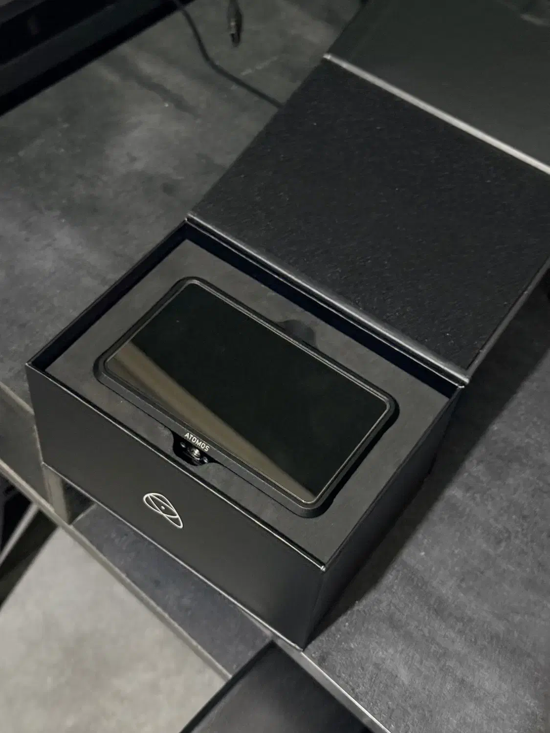 نمایشگر Atomos مدل Ninja V 5 4K|دوربین عکاسی و فیلم‌برداری|تهران, قیطریه|دیوار