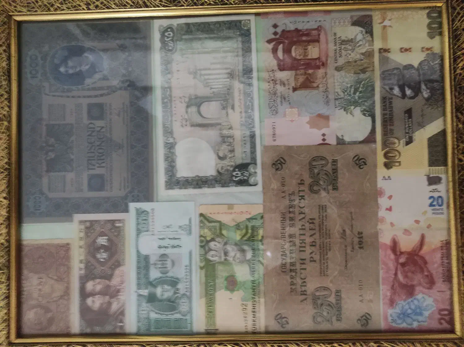 اسکناس و سکه خارجی|کلکسیون سکه، تمبر، اسکناس|اراک, |دیوار