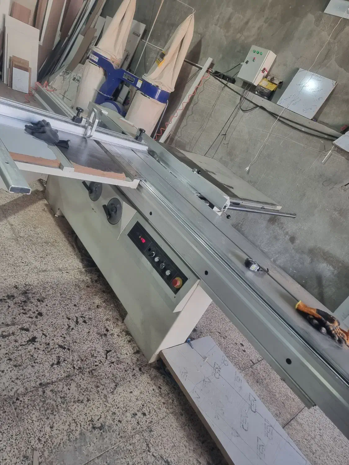 خدمات کارگاهی کابینت کمد دیواری  میز|خدمات پیشه و مهارت|اسلامشهر, شهرک امام حسین (میان آباد)|دیوار