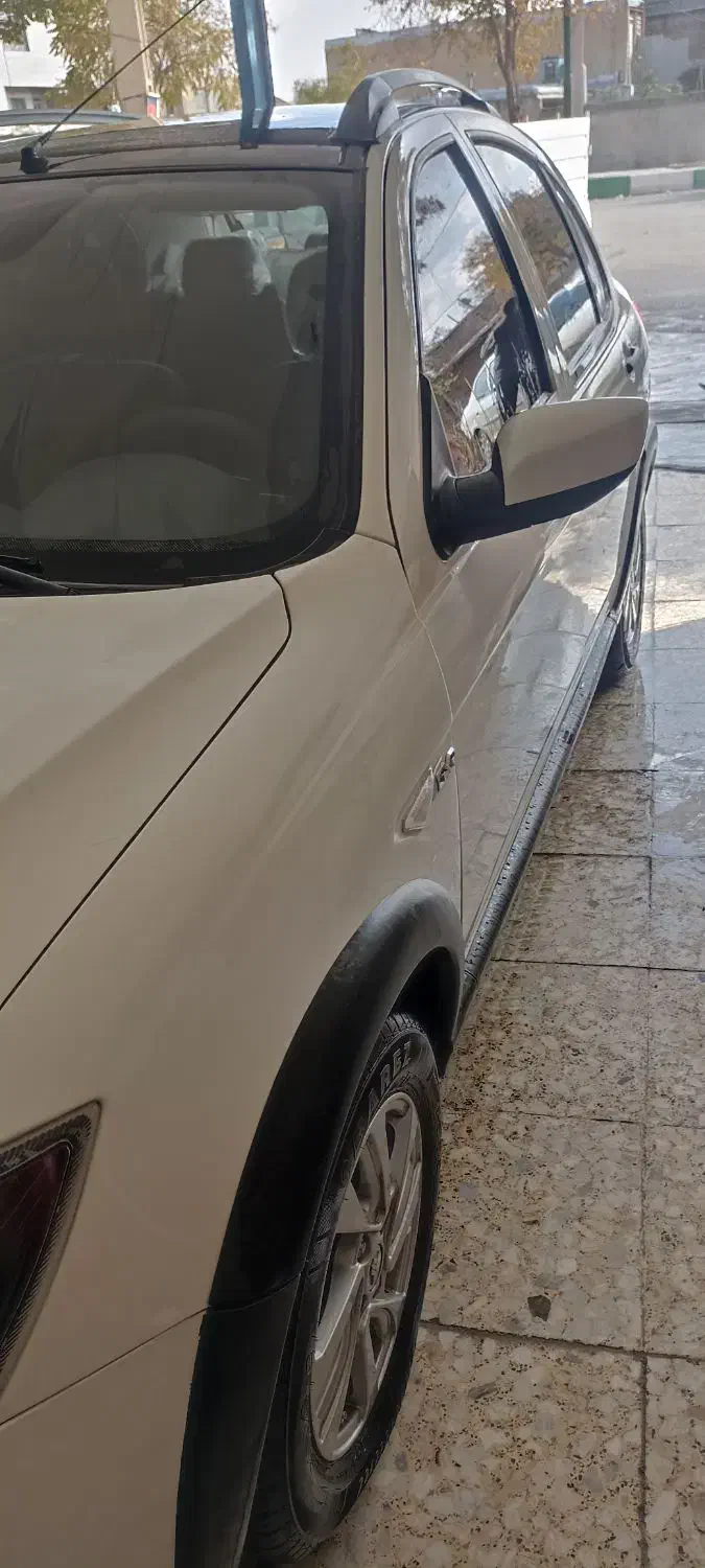 کوییک ۴۰۳ بدون رنگ|خودرو سواری و وانت|بروجرد, |دیوار