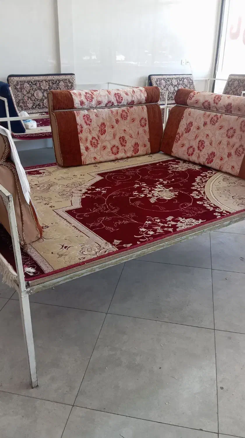 تخت فلزی مخصوص سفره خانه|کافیشاپ و رستوران|کرمانشاه, |دیوار