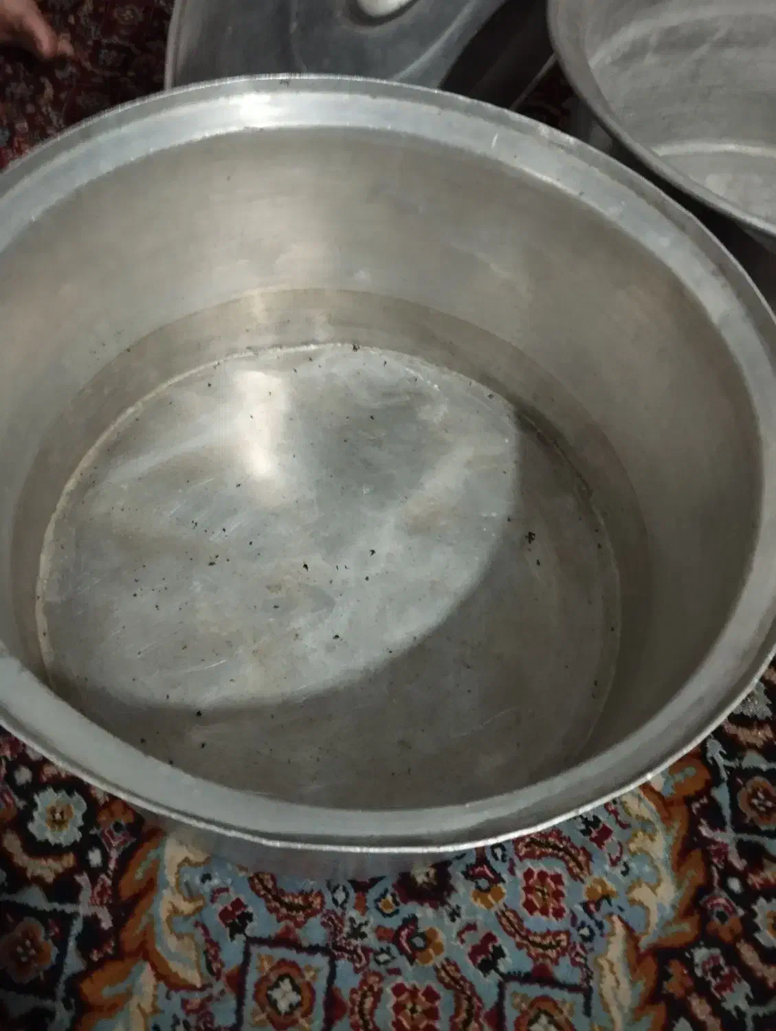 دیگ با تلویزیون با قیمت مناسب|ظروف پخت‌وپز|زاهدان, |دیوار