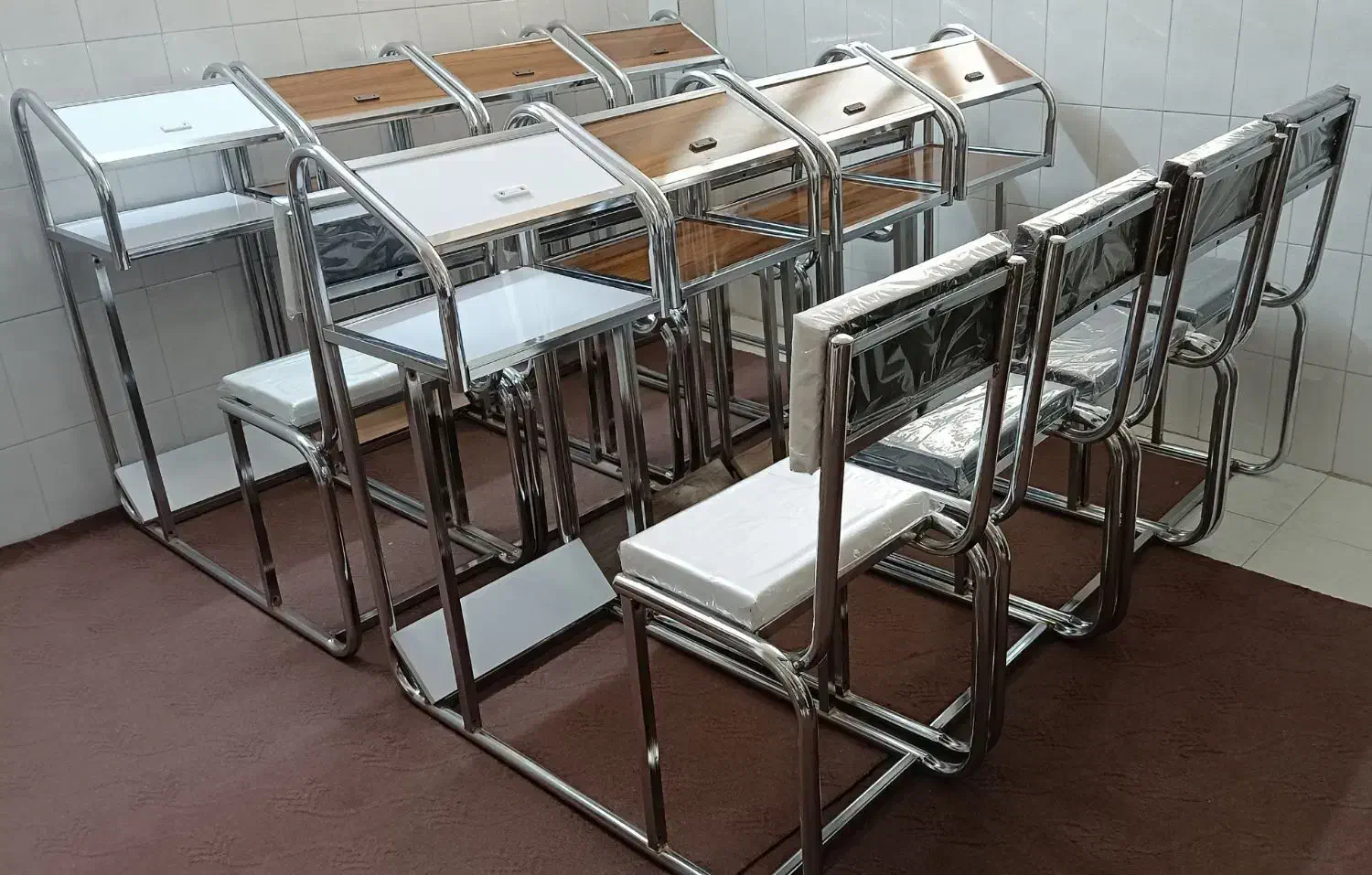 صندلی نماز طرح حرم امام رضا (ع)|صندلی و نیمکت|یزد, |دیوار