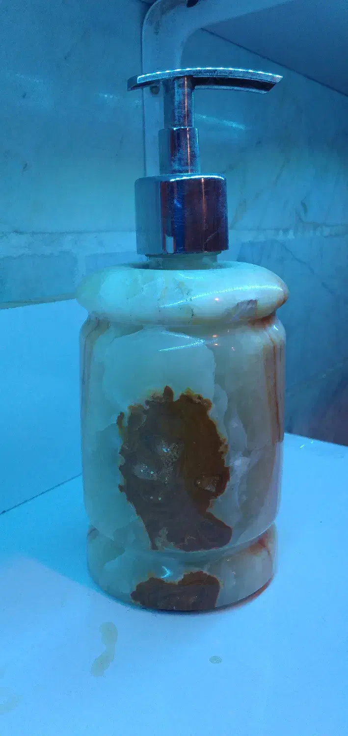 مجموعه تولیدی صنایع تزئینات سنگ لیان استون|مصالح و تجهیزات ساختمان|تیران, |دیوار