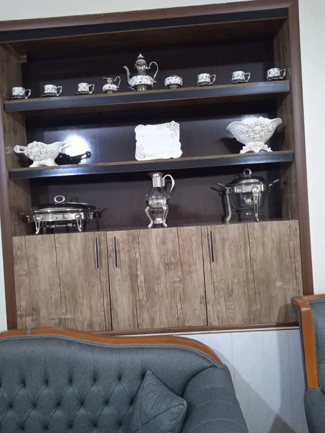 گنجه فروشی|بوفه، ویترین، کنسول|تربتحیدریه, شهرک ولیعصر|دیوار