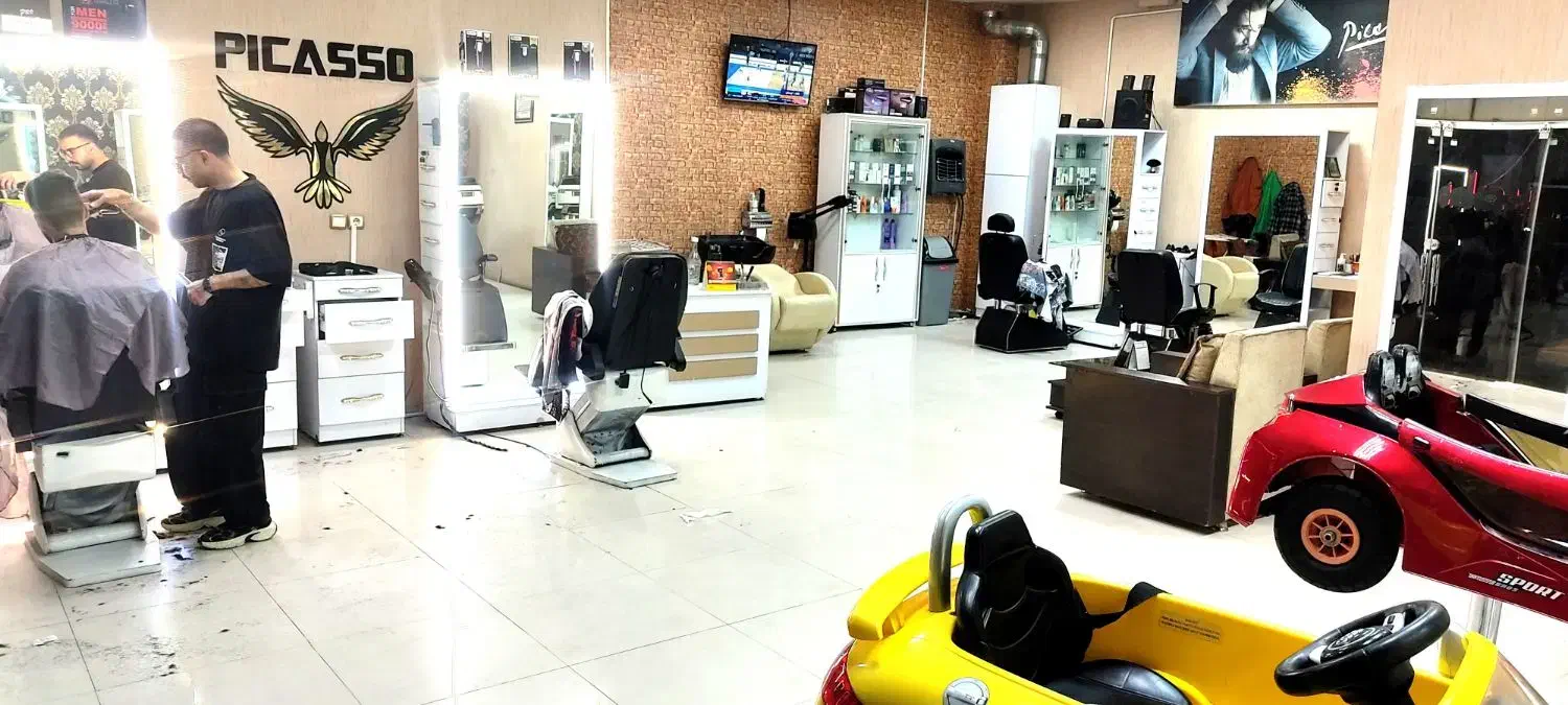 فروش سالن آرایشگاه مردانه|آرایشگاه و سالنهای زیبایی|بیرجند, |دیوار