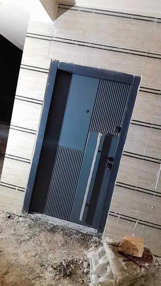 متخصص نصب وتعمیر درب ضد سرقت|خدمات پیشه و مهارت|اهواز, نادری|دیوار
