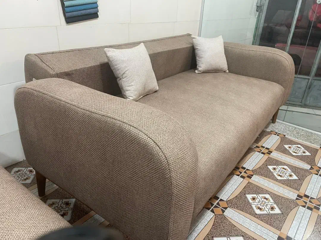 مبل کلاسیک|مبلمان خانگی و میز عسلی|مبارکه, |دیوار