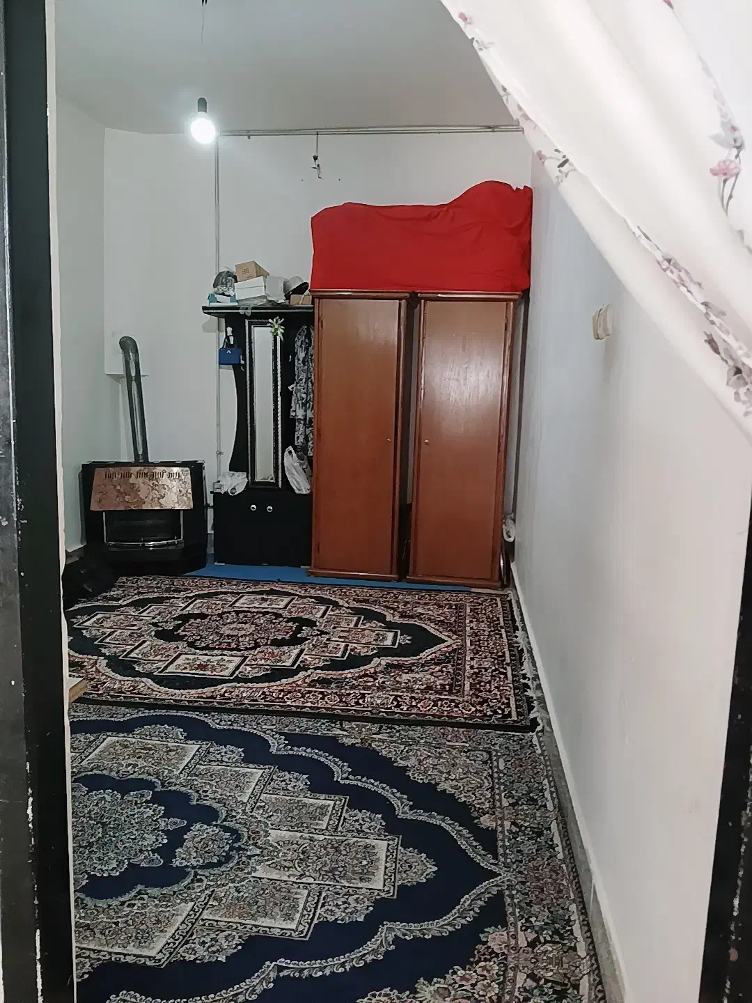 خانه فروشی متراژ ۲۰۰ متر|فروش خانه و ویلا|فریمان, |دیوار